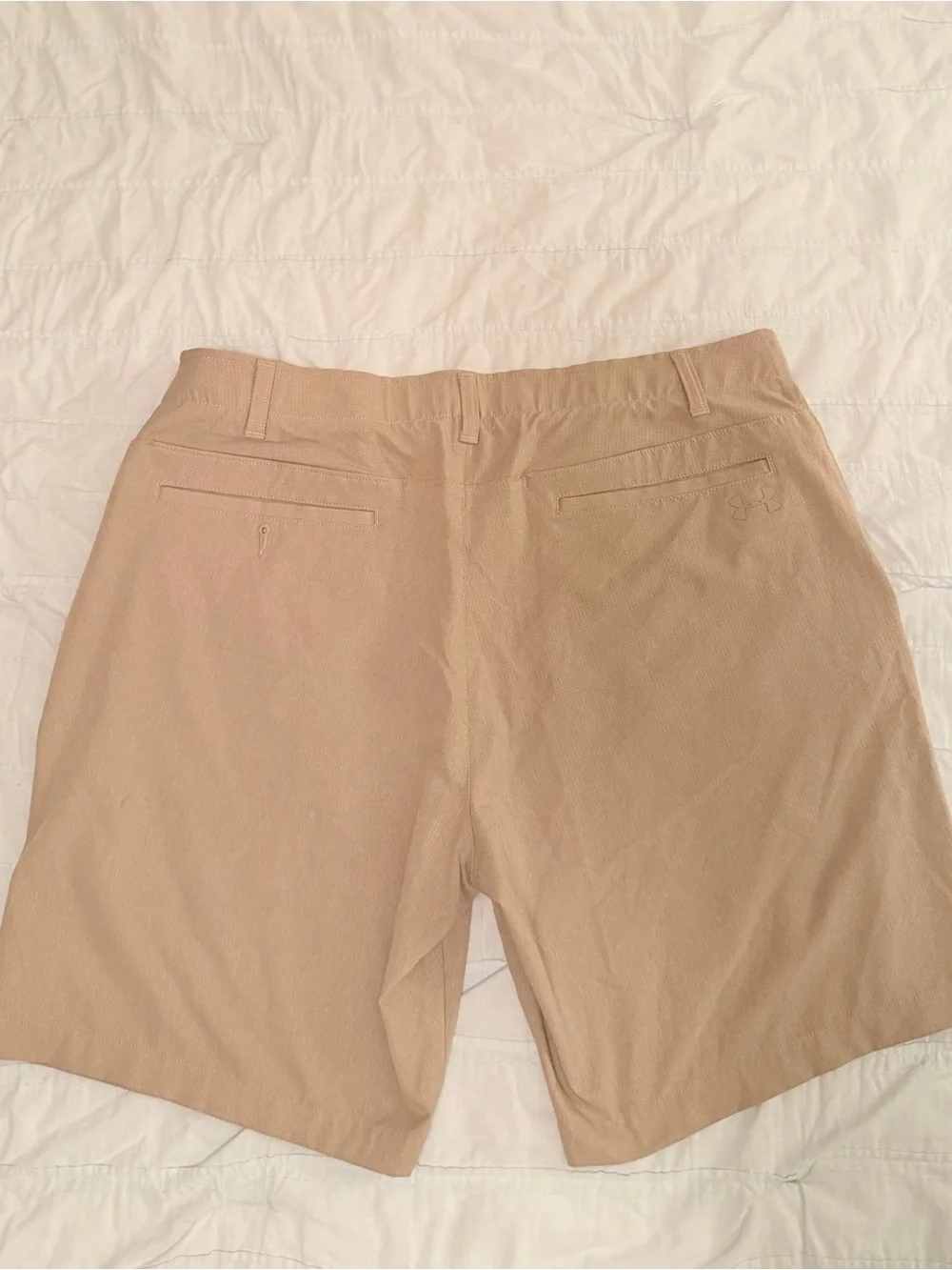Under Armour Men’s Khaki Flat-Front Performance Shorts